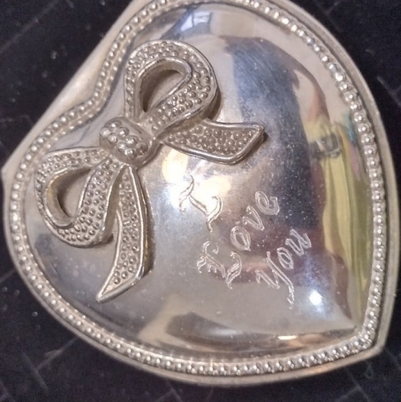 Silvertone "I Love You" Trinket Bix - Picture 6 of 6